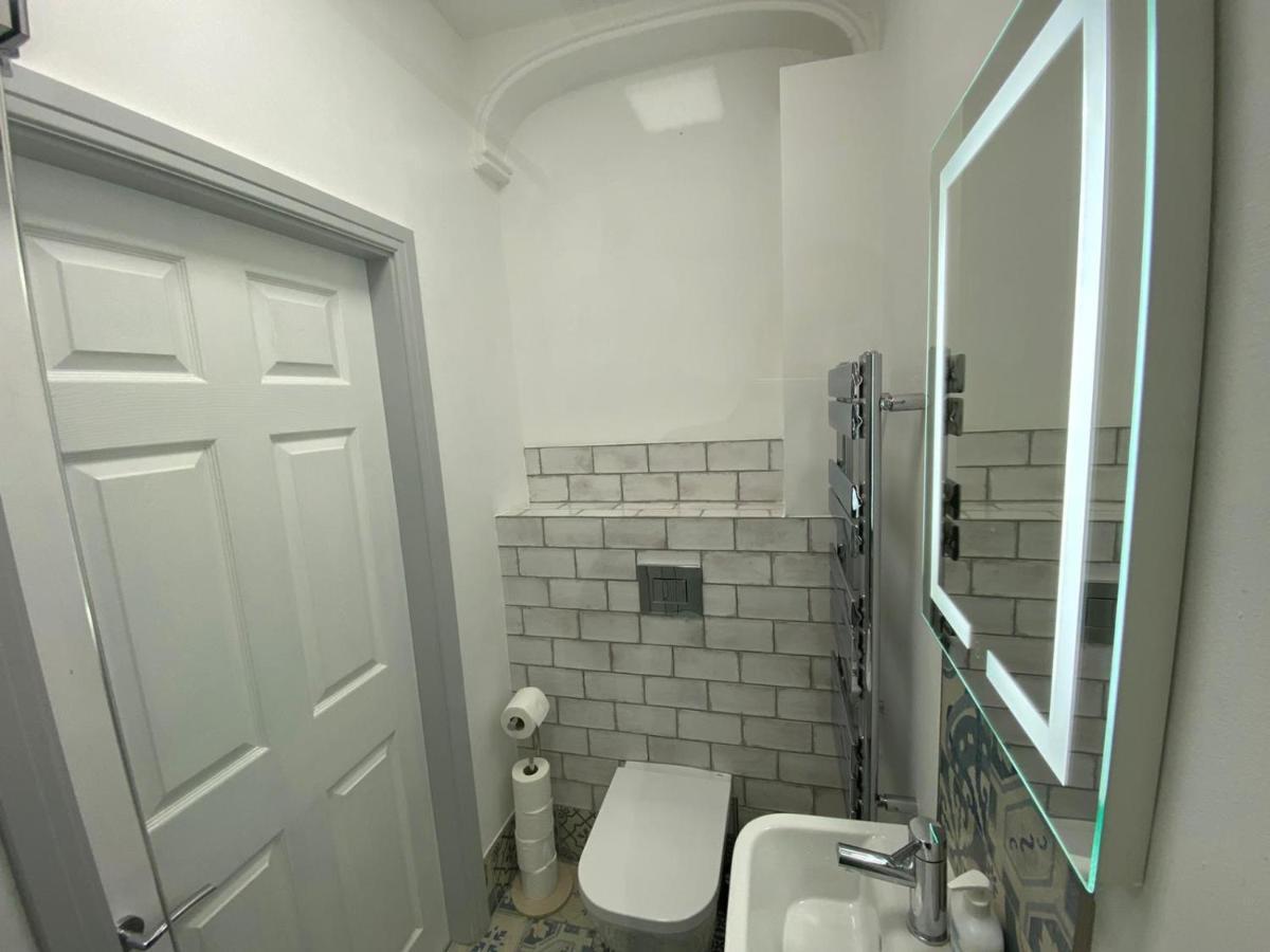 Avenham Apartments Престън Екстериор снимка
