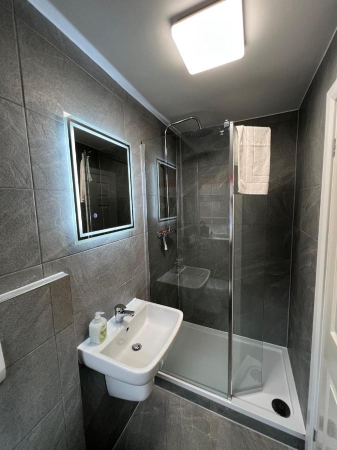 Avenham Apartments Престън Екстериор снимка